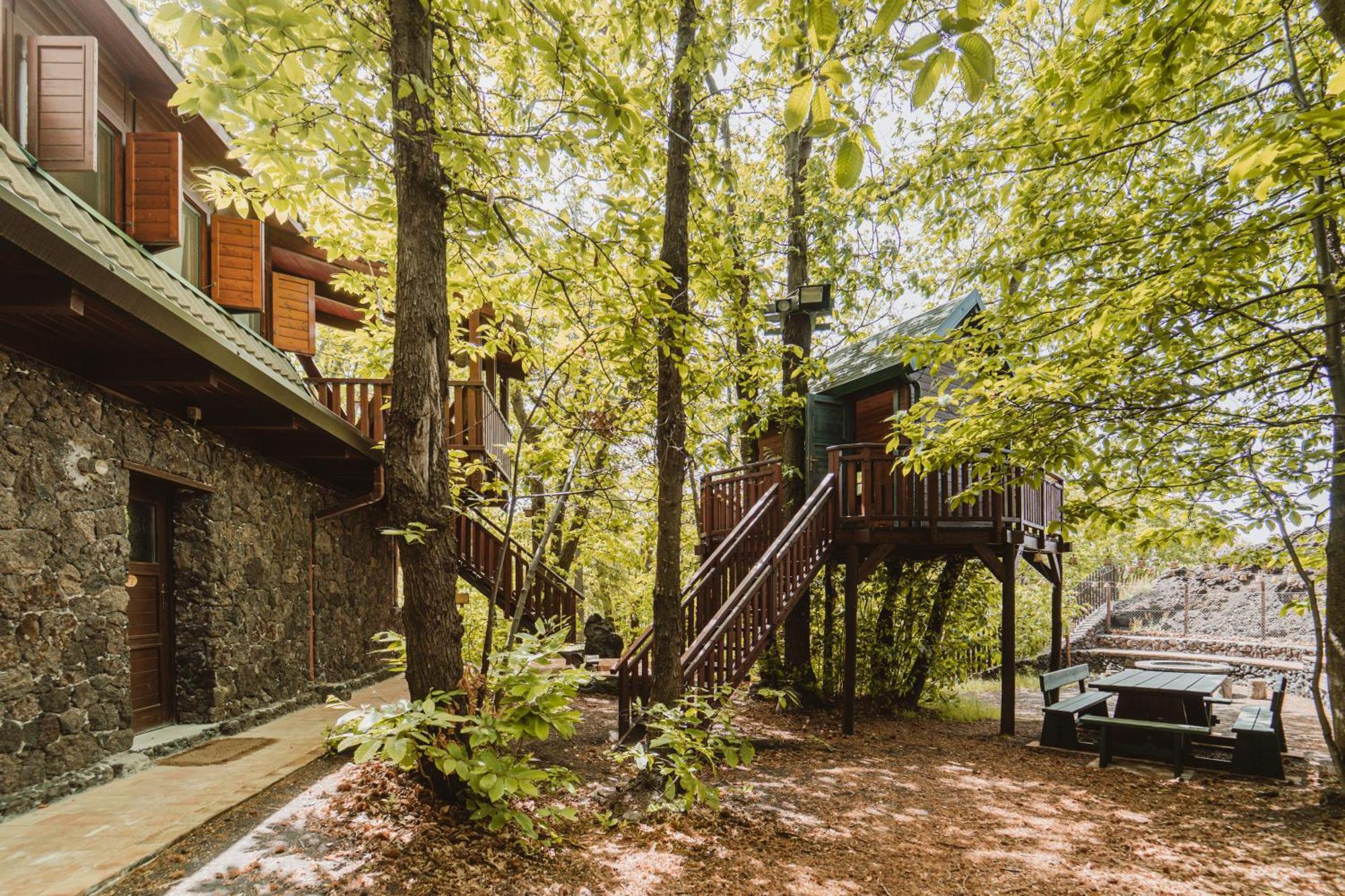 Matilde'S Chalet Etna Nature House Nicolosi Exterior photo