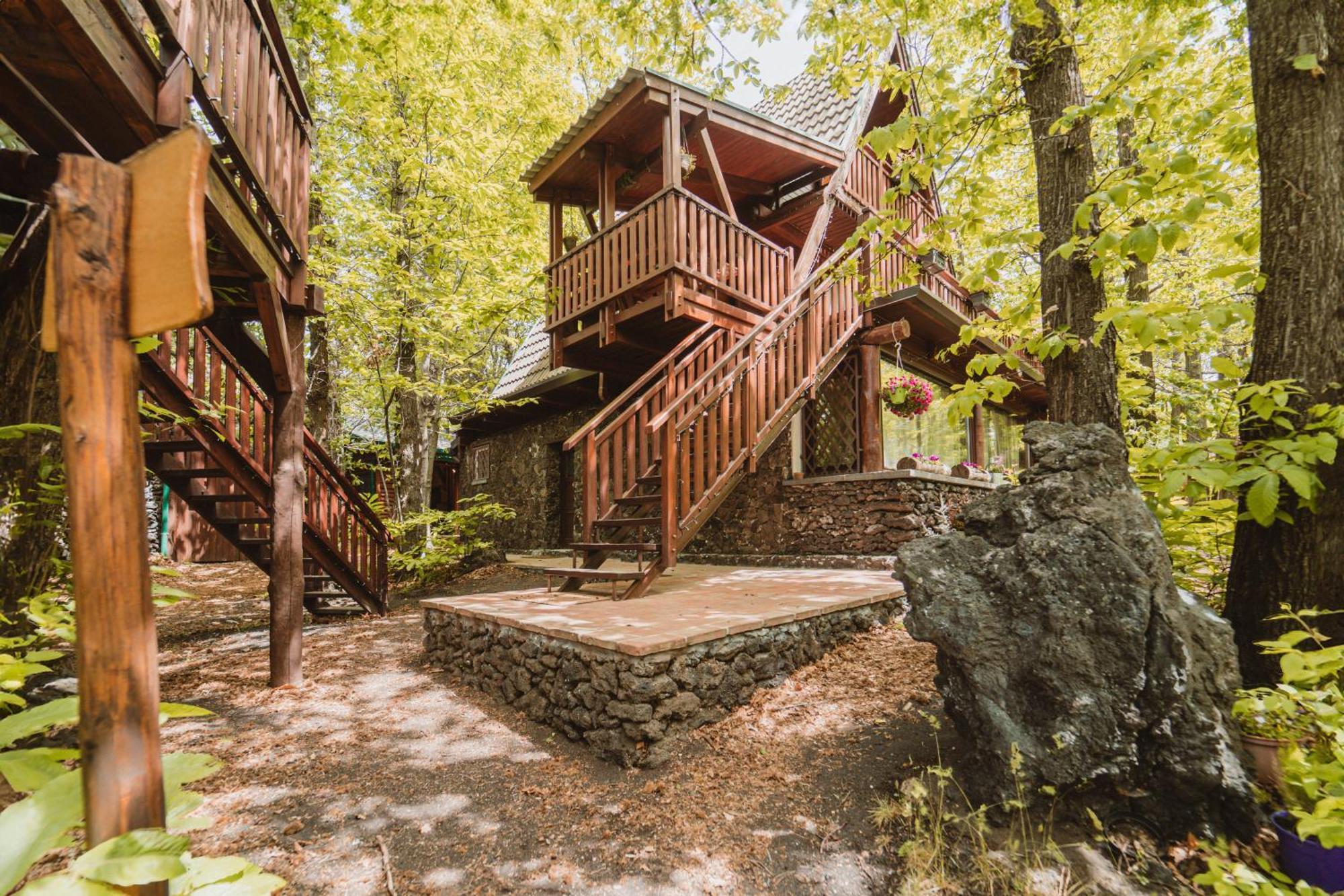 Matilde'S Chalet Etna Nature House Nicolosi Exterior photo